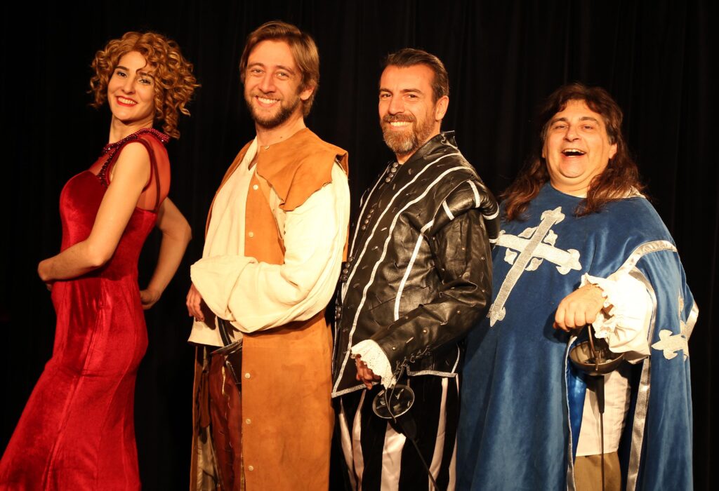 Les 3 mousquetaires environ